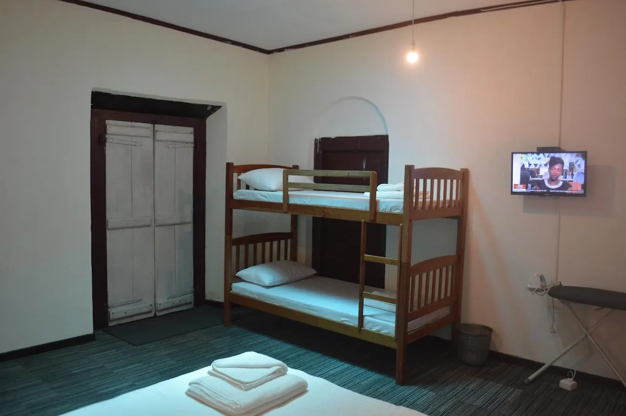 منتجع Yoho Ambanwala Tourist Bungalow كاندي